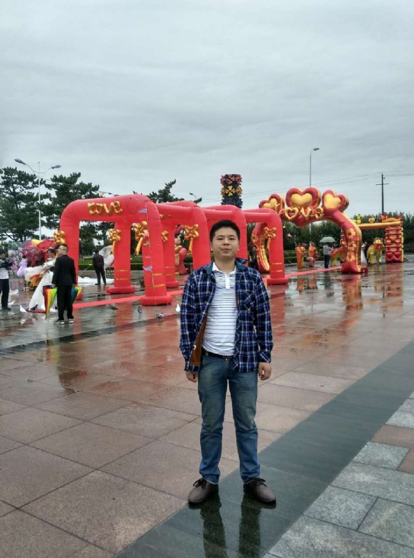 在奋斗的第三张照片--驻马店相亲服务中心