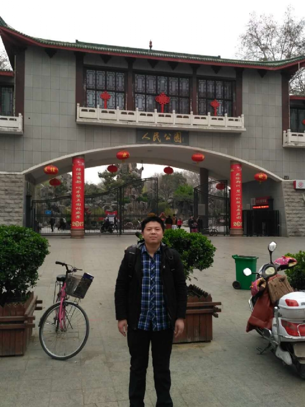 在奋斗的第四张照片--驻马店相亲服务中心