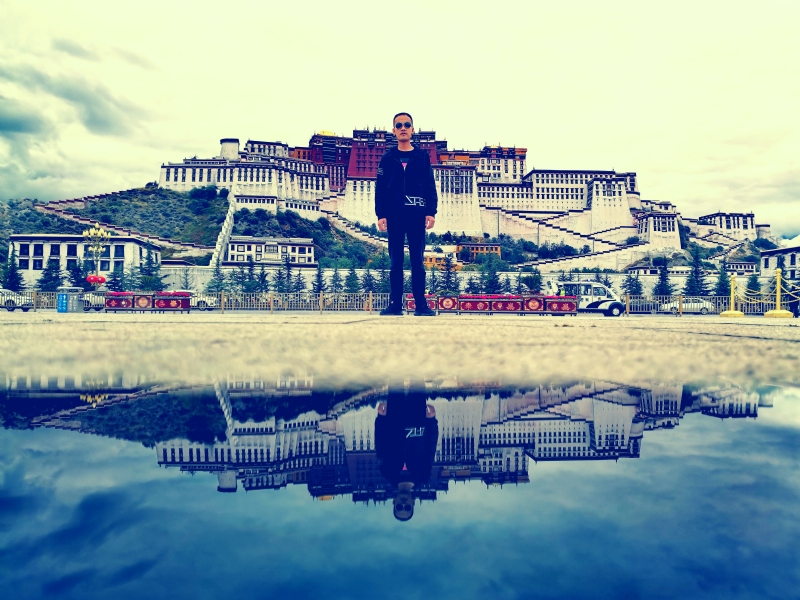 光辉岁月的第二张照片--驻马店相亲服务中心