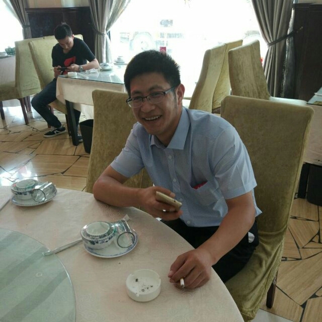 秋天的回忆的第一张照片--驻马店相亲服务中心