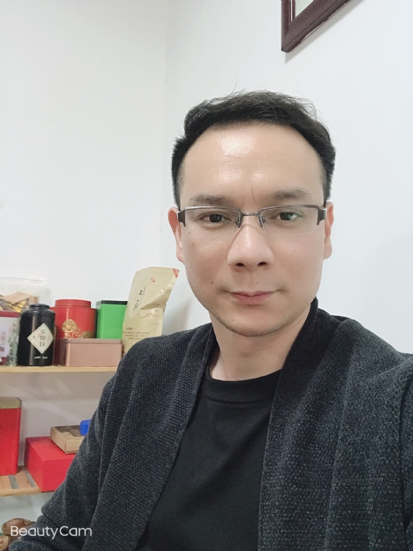 韦的第一张照片--驻马店相亲服务中心