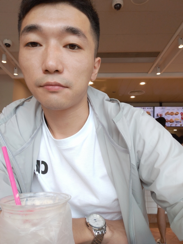 须臾数年的第二张照片--驻马店相亲服务中心