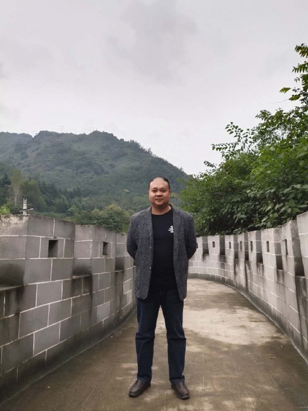 玉竹的第一张照片--驻马店相亲服务中心