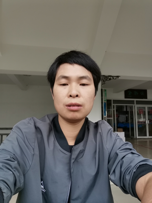 刘志强的第一张照片--驻马店相亲服务中心