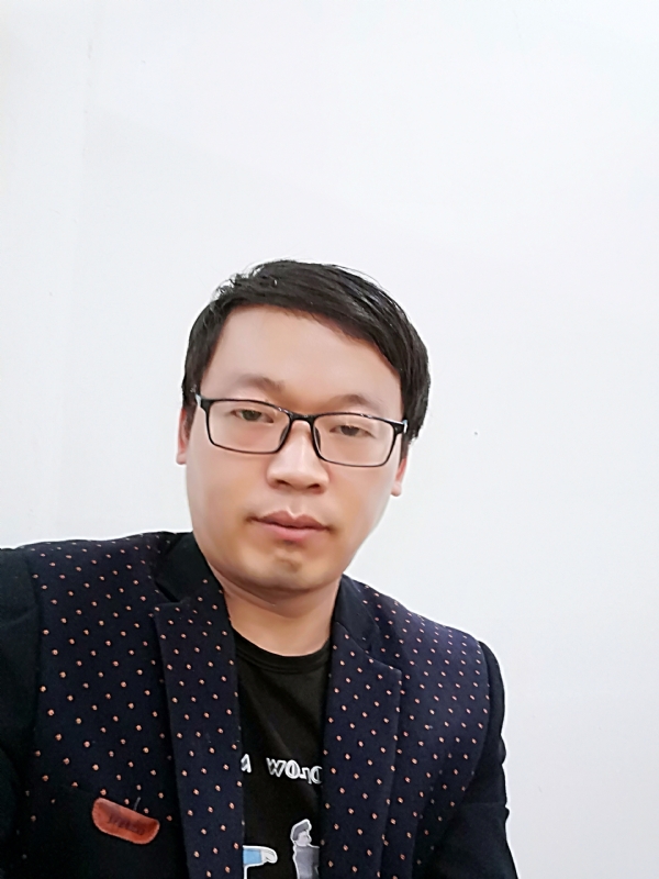 旭的第一张照片--驻马店相亲服务中心