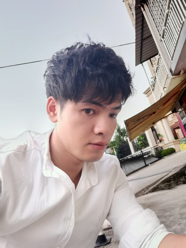 幕后老板的第二张照片--驻马店相亲服务中心