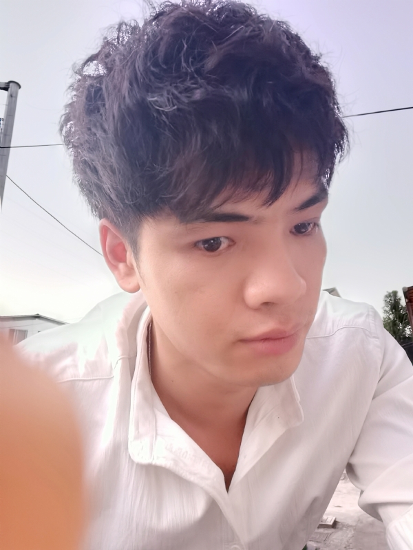 幕后老板的第三张照片--驻马店相亲服务中心