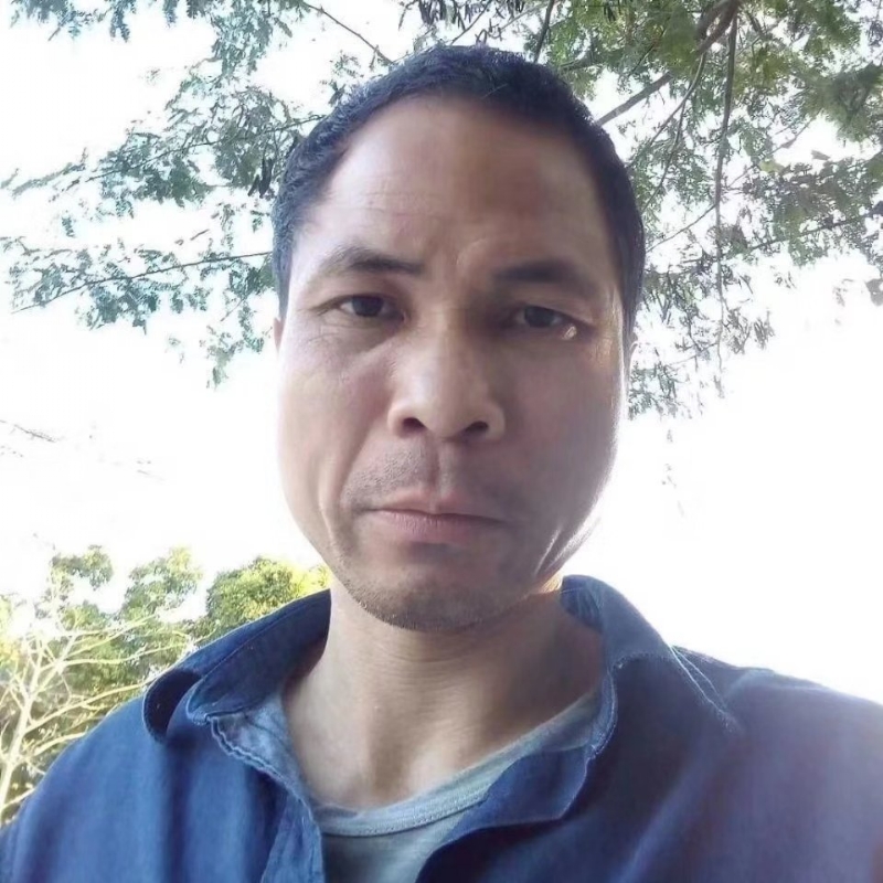 老钟的第一张照片--驻马店相亲服务中心