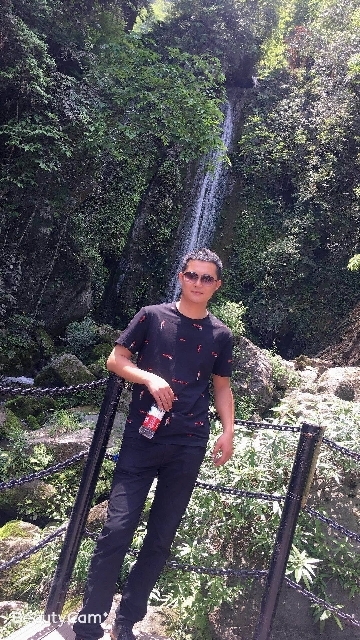 Someday的第一张照片--驻马店相亲服务中心