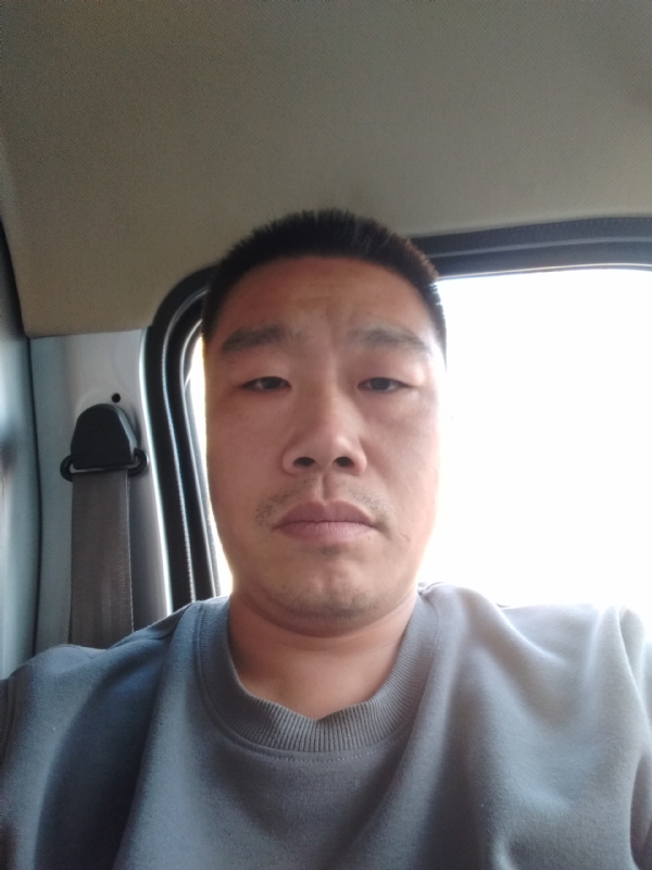 找到可爱的你的第一张照片--驻马店相亲服务中心