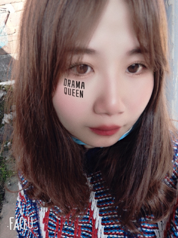 花开半夏的第一张照片--驻马店相亲服务中心