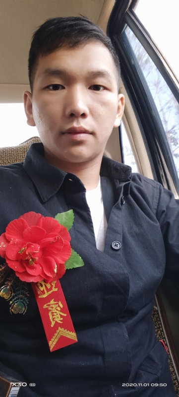 可爱的小猪的第一张照片--驻马店相亲服务中心