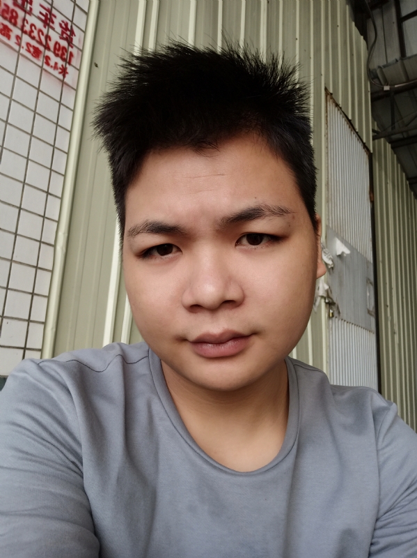 诚心的第一张照片--驻马店相亲服务中心