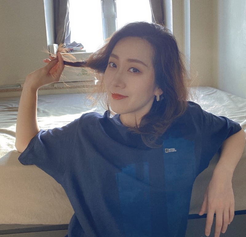 李雯雪的第三张照片--驻马店相亲服务中心