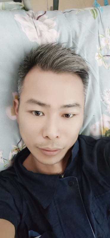 火山口的第一张照片--驻马店相亲服务中心