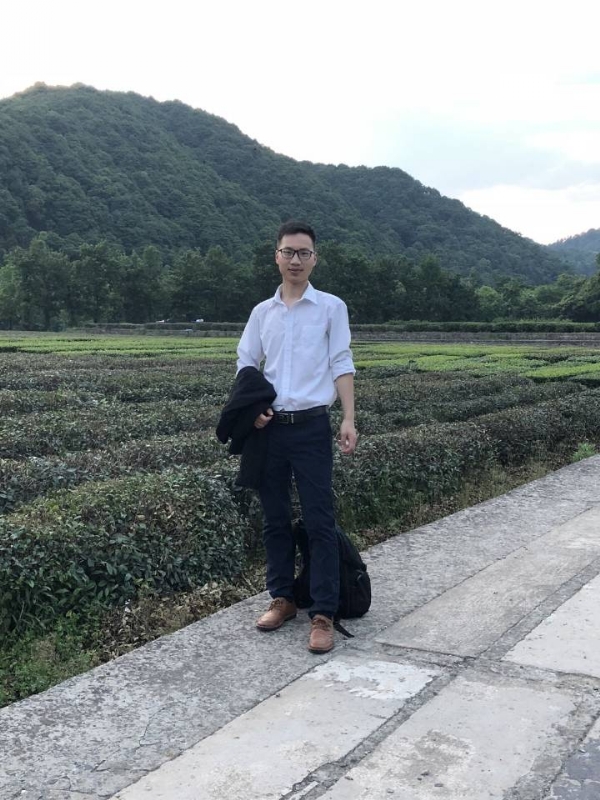 盛夏果实的第一张照片--驻马店相亲服务中心