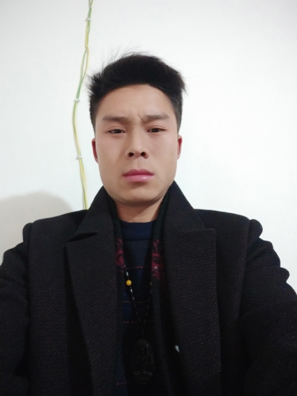 等你回复的第一张照片--驻马店相亲服务中心