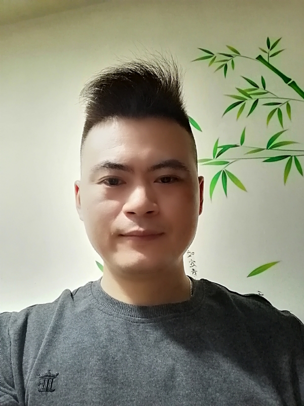 阿旭的第一张照片--驻马店相亲服务中心