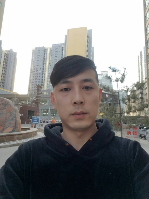 真心找你的第一张照片--驻马店相亲服务中心