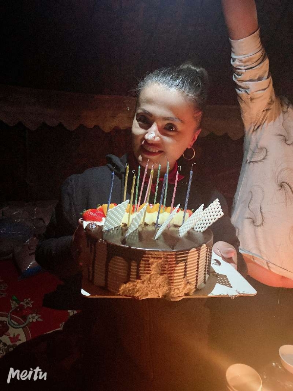 高贵典雅的第二张照片--驻马店相亲服务中心