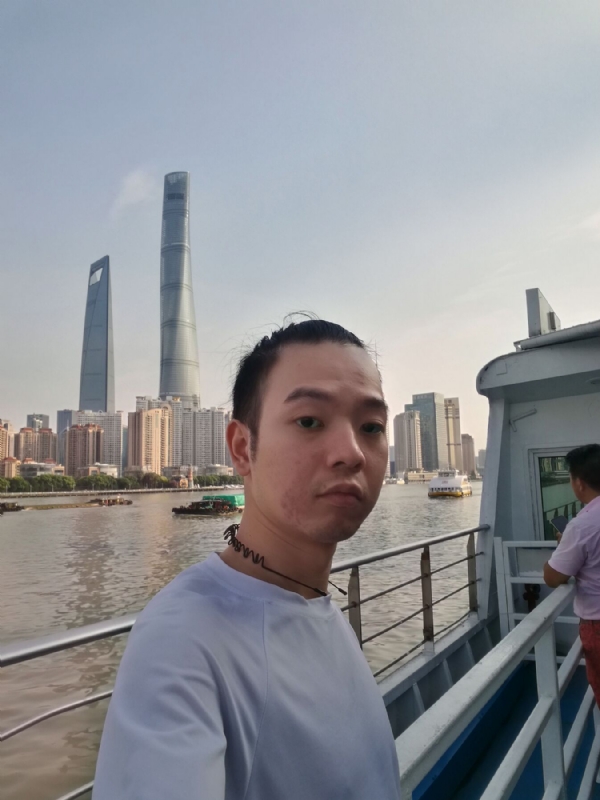 寻找爱情的孤单的第一张照片--驻马店相亲服务中心