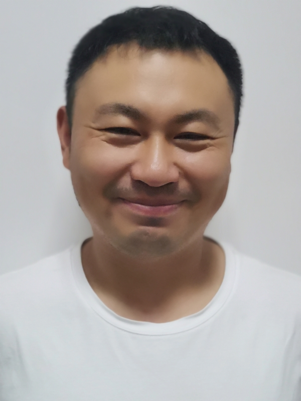 汪老师的第一张照片--驻马店相亲服务中心