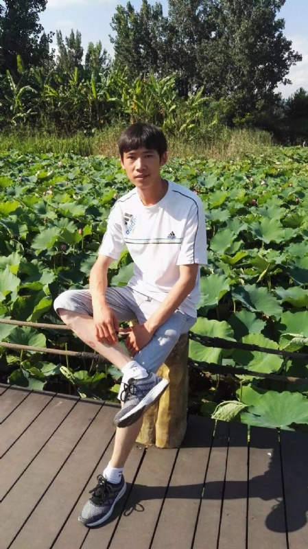 洛佐山娃的第一张照片--驻马店相亲服务中心