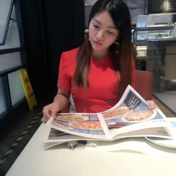 小雪的第一张照片--驻马店相亲服务中心