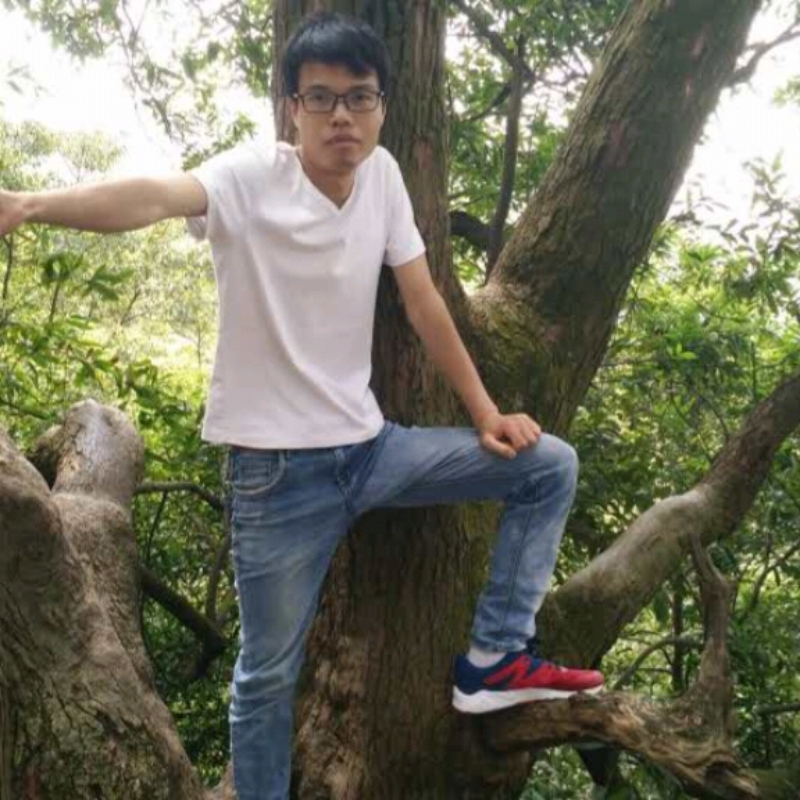 纯情男儿的第一张照片--驻马店相亲服务中心