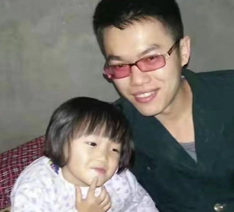 咖啡泡茶的第一张照片--驻马店相亲服务中心