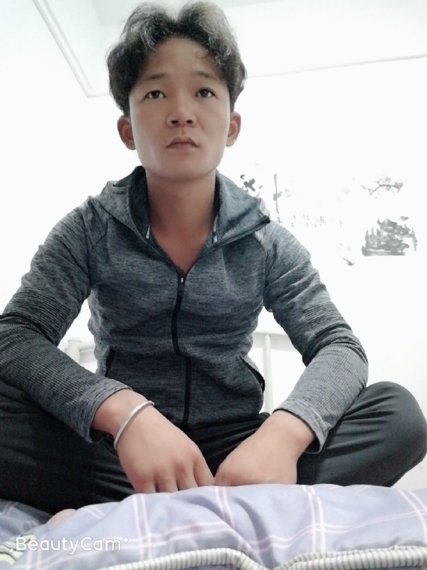 东浩学长的第一张照片--驻马店相亲服务中心