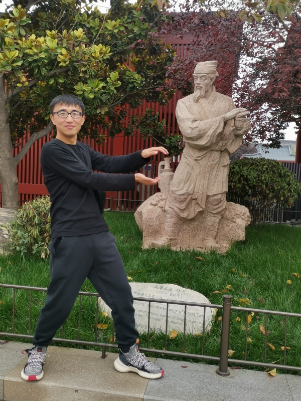 蜗牛壳的第一张照片--驻马店相亲服务中心