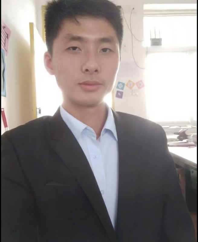 乘风踏月的第一张照片--驻马店相亲服务中心