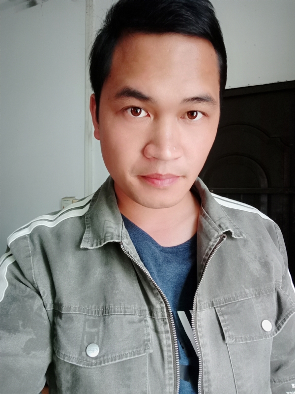 阿俊的第一张照片--驻马店相亲服务中心