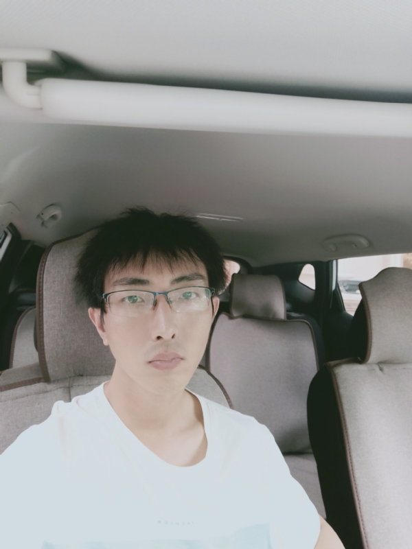 阳光大男孩的第一张照片--驻马店相亲服务中心