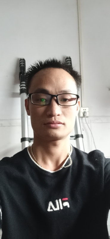 蔡先生的第一张照片--驻马店相亲服务中心