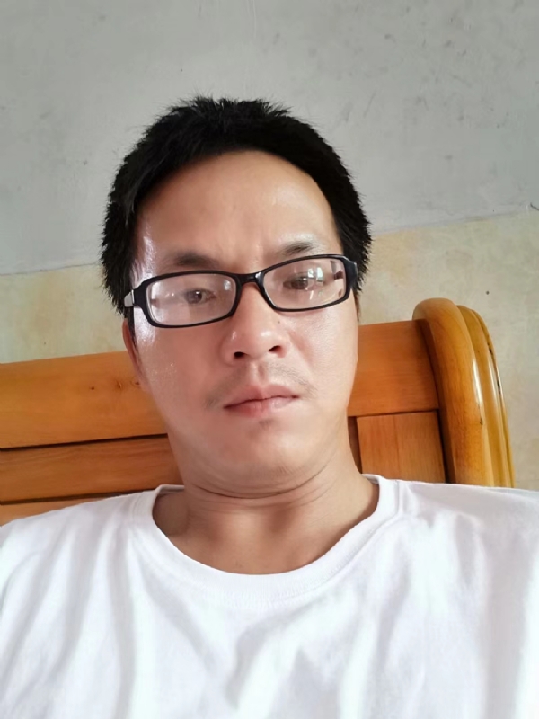 阿敏记的第一张照片--驻马店相亲服务中心