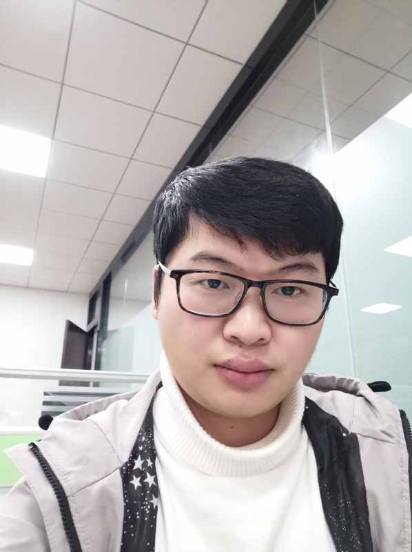 乀漓洛的第一张照片--驻马店相亲服务中心