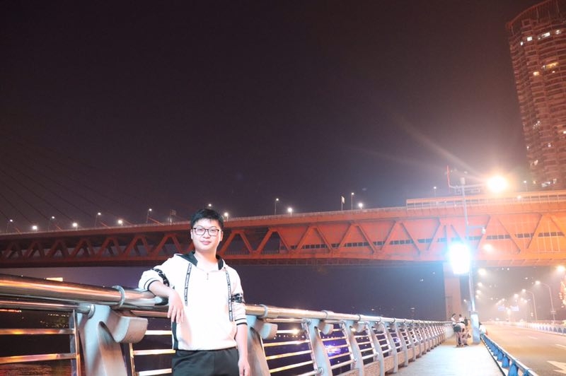 乀漓洛的第二张照片--驻马店相亲服务中心