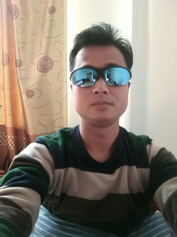 上岸天子的第二张照片--驻马店相亲服务中心