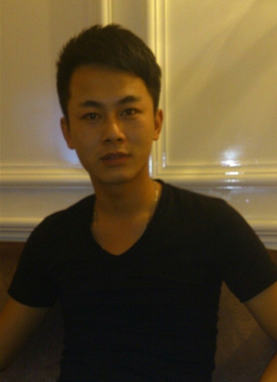 真情的流露的第一张照片--驻马店相亲服务中心