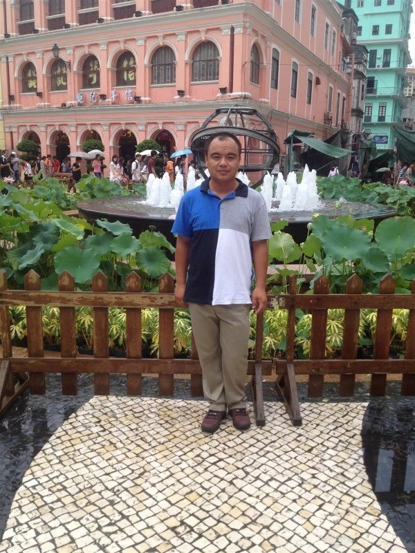 浮萍的第一张照片--驻马店相亲服务中心