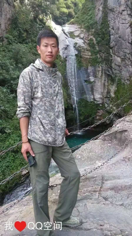 陌颜的第一张照片--驻马店相亲服务中心