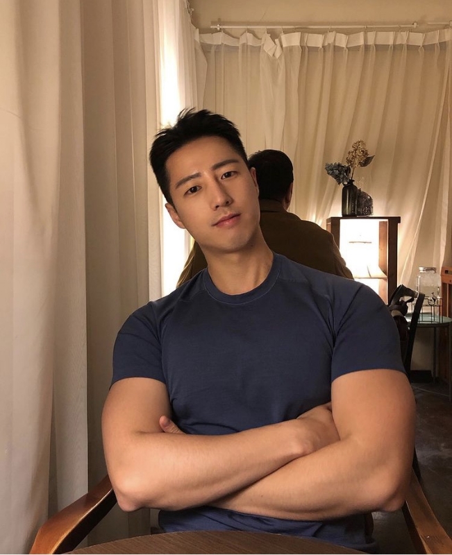 宇星的第一张照片--驻马店相亲服务中心