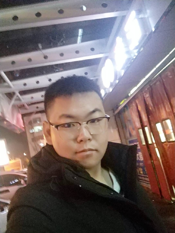 杜跃龙的第一张照片--驻马店相亲服务中心