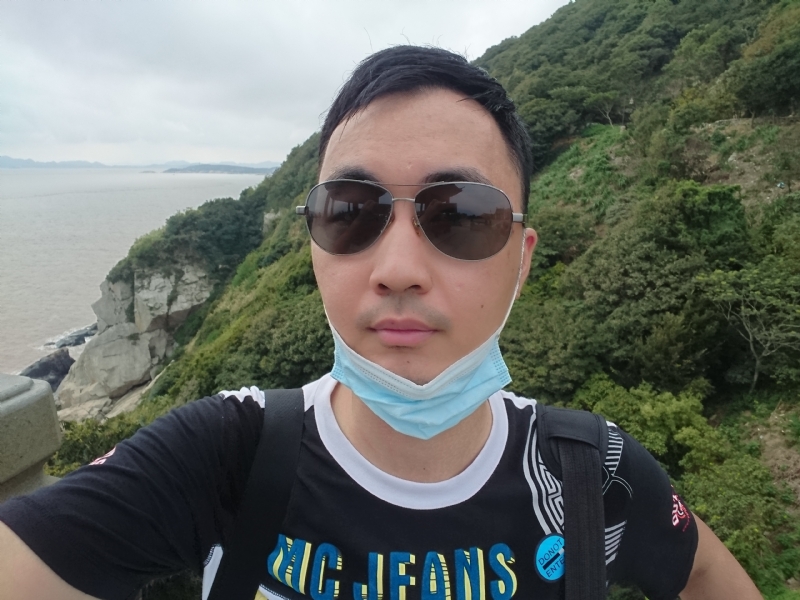 h君的第二张照片--驻马店相亲服务中心