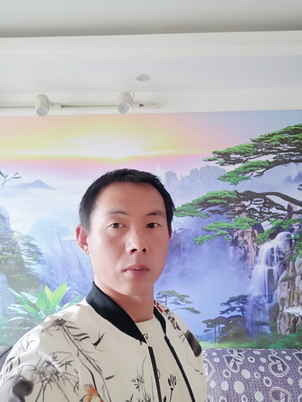 子非我的第一张照片--驻马店相亲服务中心