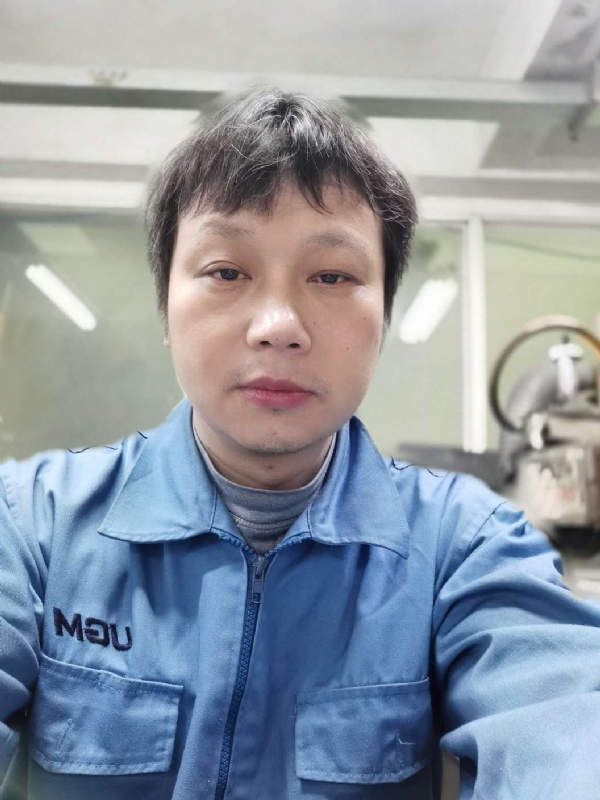 伤心人的第一张照片--驻马店相亲服务中心