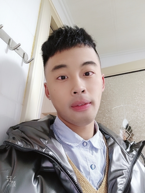 幼稚鬼的第一张照片--驻马店相亲服务中心