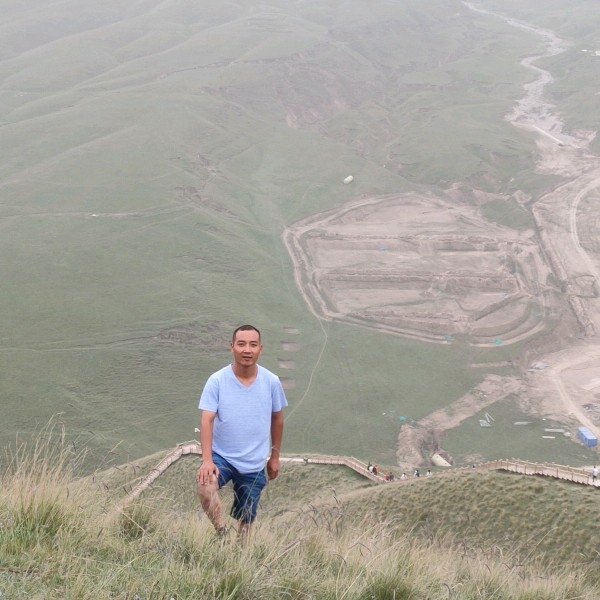 守候的她的第一张照片--驻马店相亲服务中心